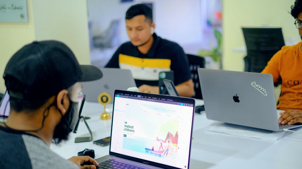 how to choose web development agency India startup