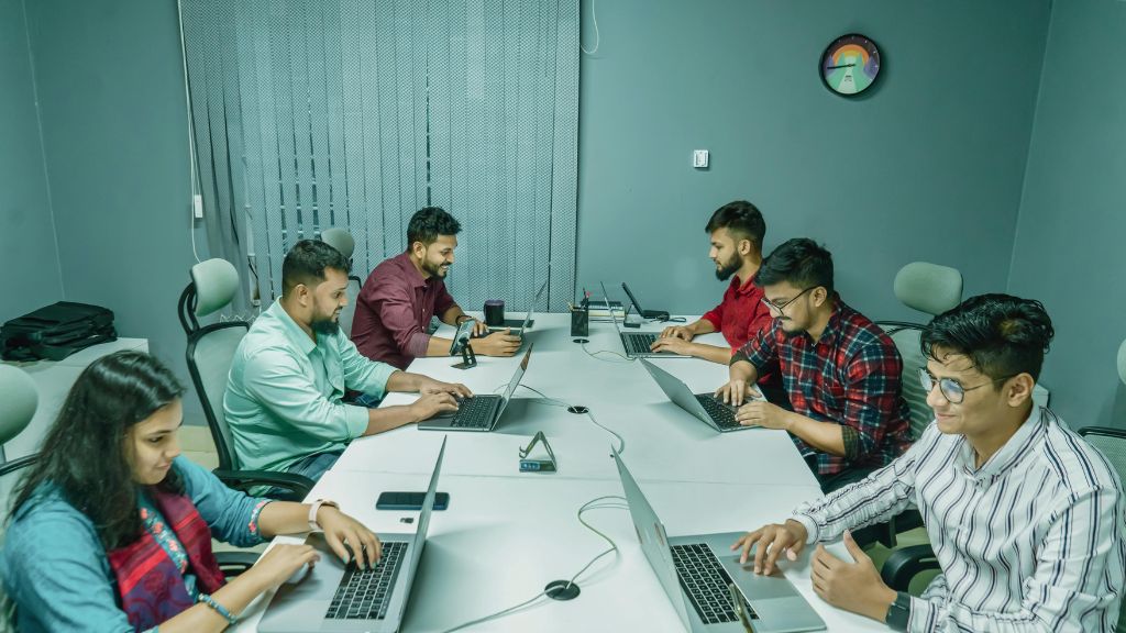 web agency vs freelancer India