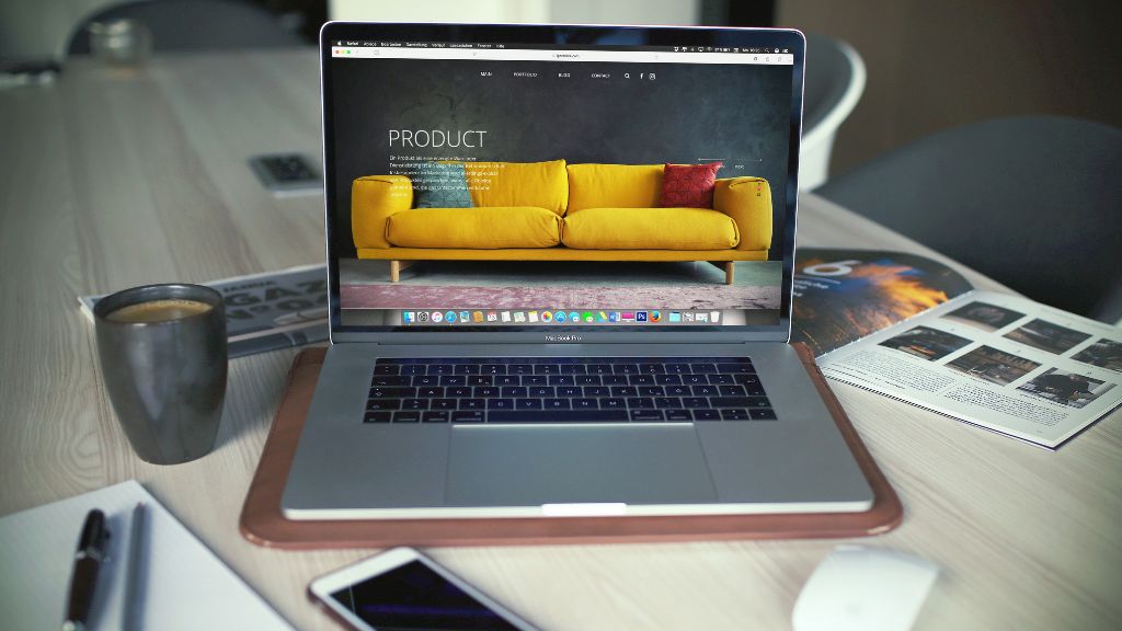 Australian entrepreneur hiring affordable freelance web designer for new business website
